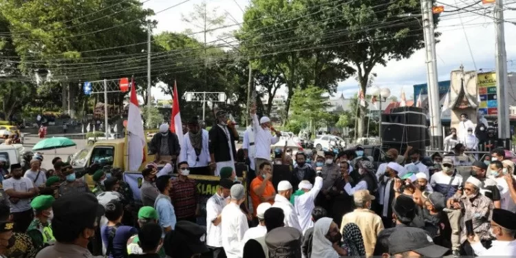 Aliansi Umat Islam Minangkabau beraksi minta Menag dicopot