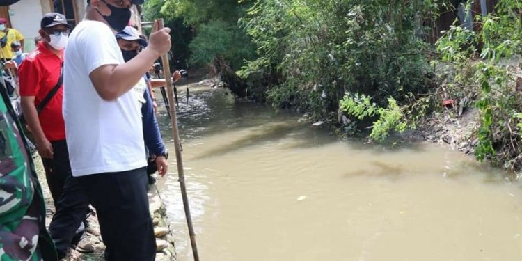 Sungai Selayang Banyak Sampah, Walikota Medan Turun