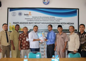 FISIP UMSU Anjangsana ke Panti Asuhan Bayi Sehat Muhammadiyah