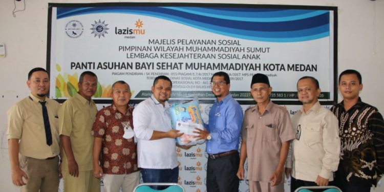 FISIP UMSU Anjangsana ke Panti Asuhan Bayi Sehat Muhammadiyah