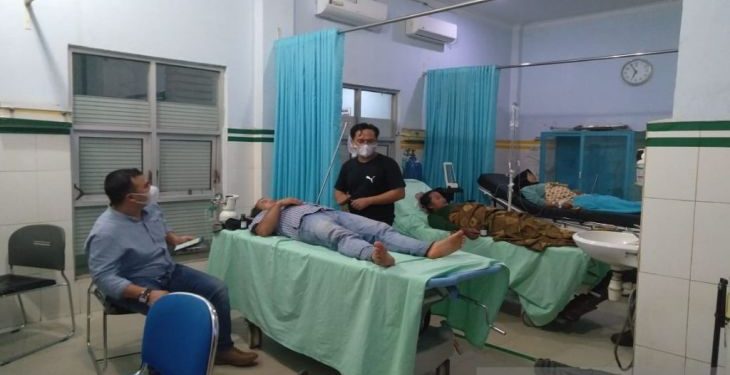 Diduga keracunan H2S puluhan warga Sibanggor Julu dilarikan ke rumah sakit