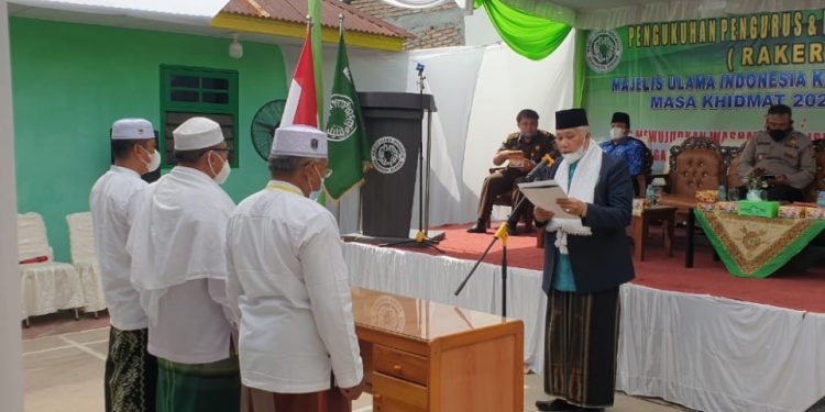 Ketua MUI Sumut Lantik Pengurus MUI Asahan Masa Khidmad 2021-2026