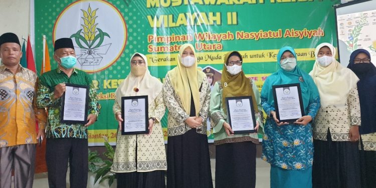 Plt. Walikota Pematang Siantar Berharap NA Terus Berkhidmat untuk Dakwah Perempuan