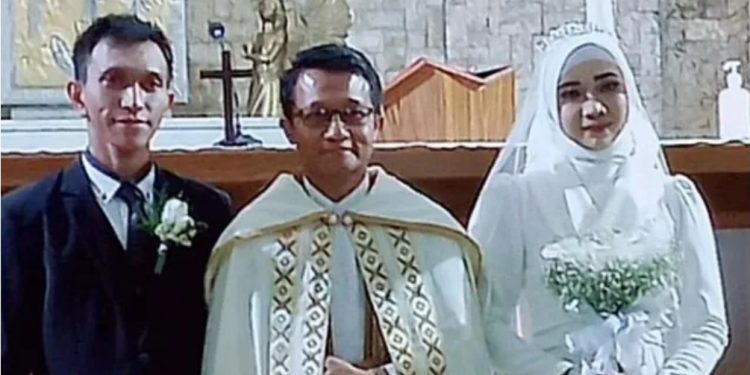 Ramai Kasus Nikah Beda Agama, Muhammadiyah : Tidak Sah Menurut Agama