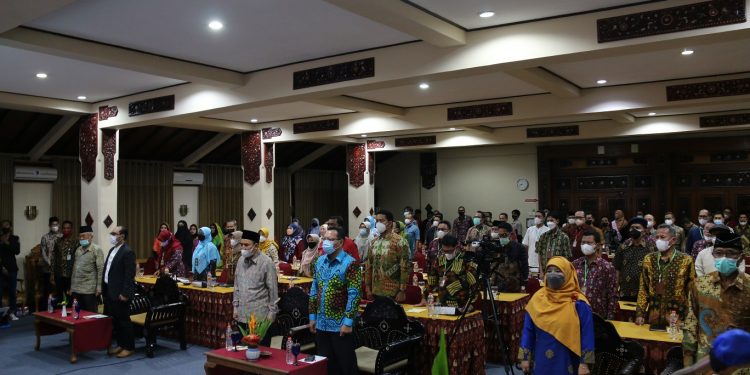 Rakornas PTMA Menuju Kampus yang Mencerahkan, Unggul, dan Berkarakter Islami