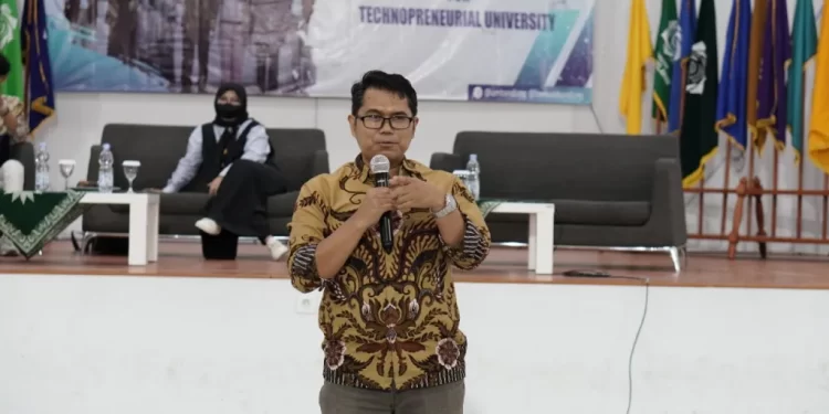 Roni Tabroni: Media Berpengaruh terhadap Akhlak Masyarakat