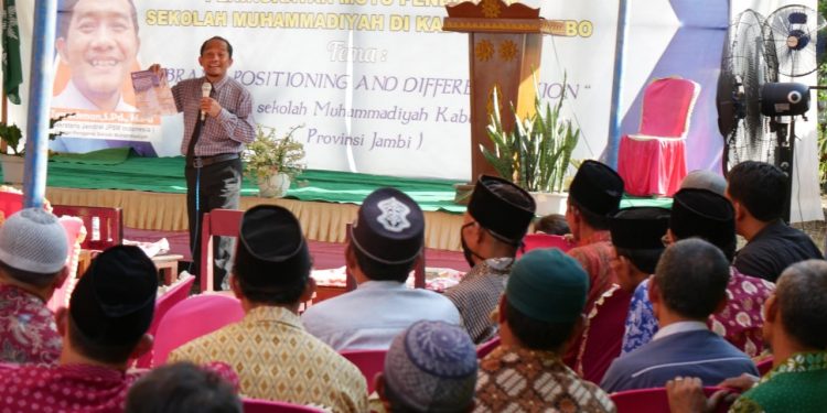 Workshop PDM Tebo:  Siapkan Sekolah Muhammadiyah Unggul dan Kekinian