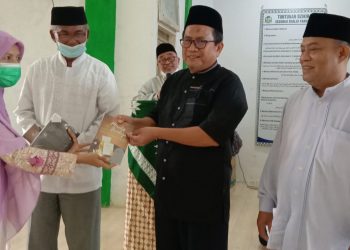 Dayah Pesantren Baitul Arqam Muhammadiyah Sibreh, Santunin Yatim dan Pakir Miskin