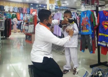 Bersama LazisMu Medan 200 Yatim ‘ Serbu’  Baju Lebaran di Mode Fashion