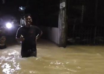 Ratusan Rumah di Medan Maimun Terendam Banjir 1-2 Meter