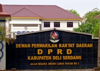 Pekerja Kebersihan Kantor DPRD Akhirnya Terima Gaji