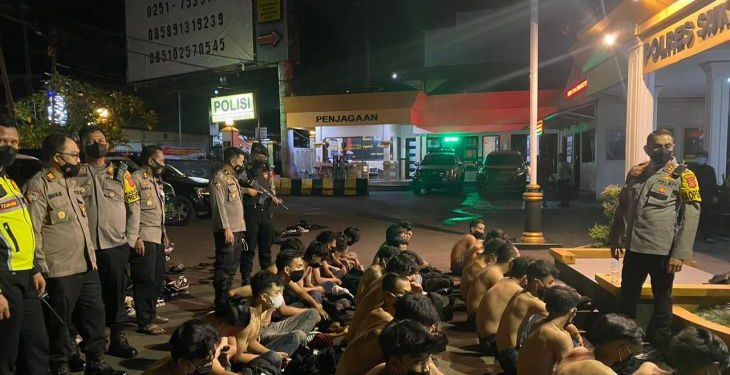 Ratusan Anggota Geng Motor di Sukabumi Ditangkap
