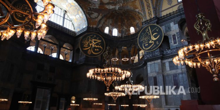 Masjid Agung Hagia Sophia Siap Gelar Tarawih Perdana dalam 88 Tahun