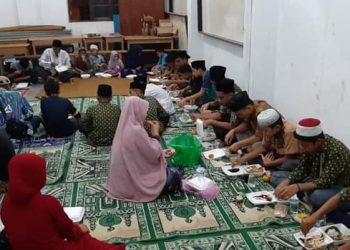 Alumni Ponpes Muhammadiyah Kwala Madu Berbagi
