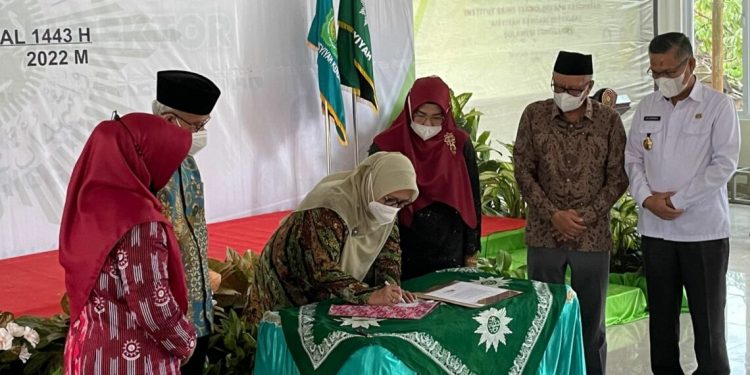 Aisyiyah Miliki Sembilan PT, Terbaru Institut Sains Teknologi dan Kesehatan ‘Aisyiyah Kendari