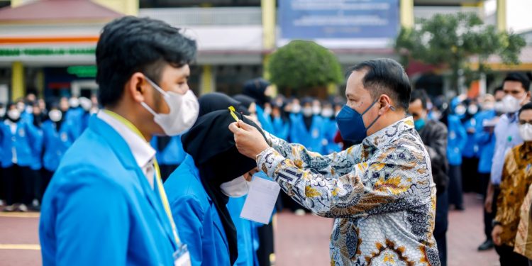 Rektor UMSU Resmi Melepas 535 Mahasiswa FKIP Peserta PLP Jati Diri Pendidik
