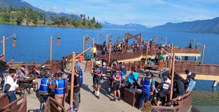 Pesepeda Tour de Aceh Etape I Puji Keindahan Aceh Tengah