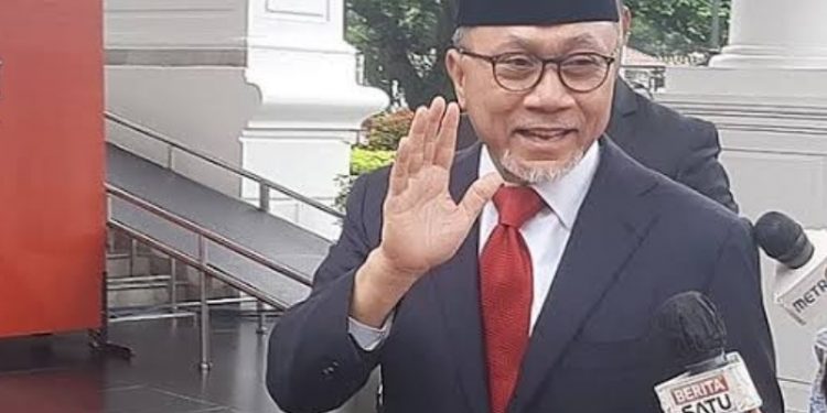 Pelantikan Menteri Baru: Zulkifli Hasan Menteri Perdagangan dan Hadi Tjahjanto Menteri Agraria