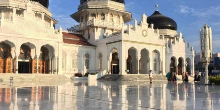 Indonesia Gencar Kembangkan Wisata Halal, Potensi Tarik Wisatawan Internasional