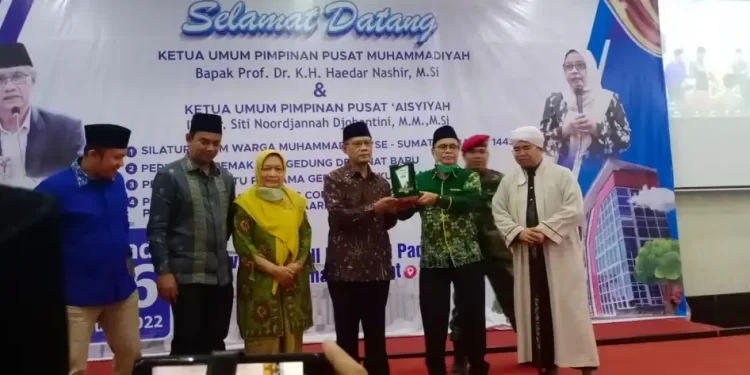 Haedar Nashir Hadiri Silaturrahim Muhammadiyah Sumatera Barat