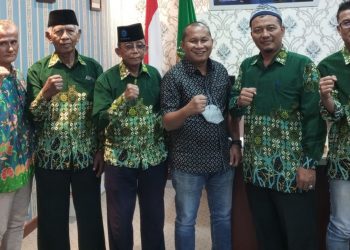 PRM Tangkahan Gelar Bakti Sosial, Rahmansyah Sibarani Beri Dukung