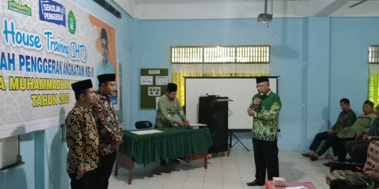 PDM Kota Langsa Lantik Dua Kepala Sekolah Muhammadiyah