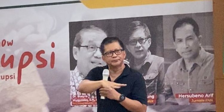 Rocky Gerung: Koruptor Adalah Manusia Yang Jenisnya Di Bawah Binatang