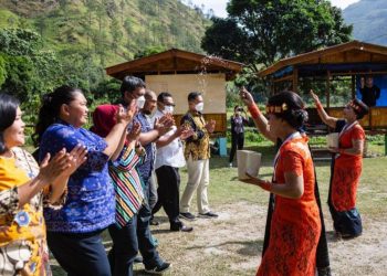 Kemenparekraf Sosialisasi Sadar Wisata di Kabupaten Tapanuli Utara dan Karo