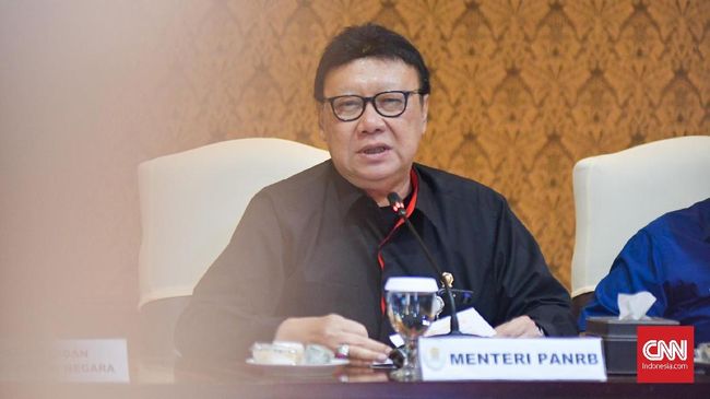 Partai PDIP Berduka, Menpan-RB Tjahjo Kumolo Meninggal Dunia