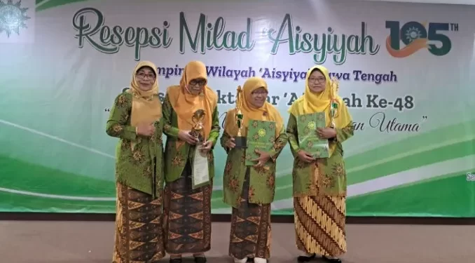 Lomba Memanfaatkan Limbah Sampah Sambut Green Muktamar