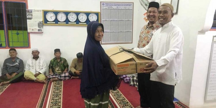 Bantu Pelaku UMKM, Lazismu Pematang Siantar Turut Perkuat Ekonomi Keluarga Ibu Legini