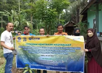 Ikhtiar UMSU Tanam Pohon Produktif, Cegah Erosi dan Longsor