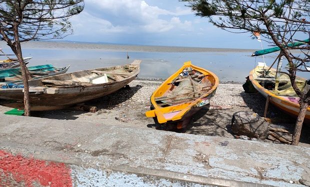 Ratusan Nelayan Belawan Tidak Melaut Akibat BBM Langka