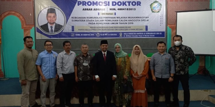 Abrar Adhani Wakil Dekan 1 Fisip UMSU Raih Gelar Doktor Komunikasi Islam