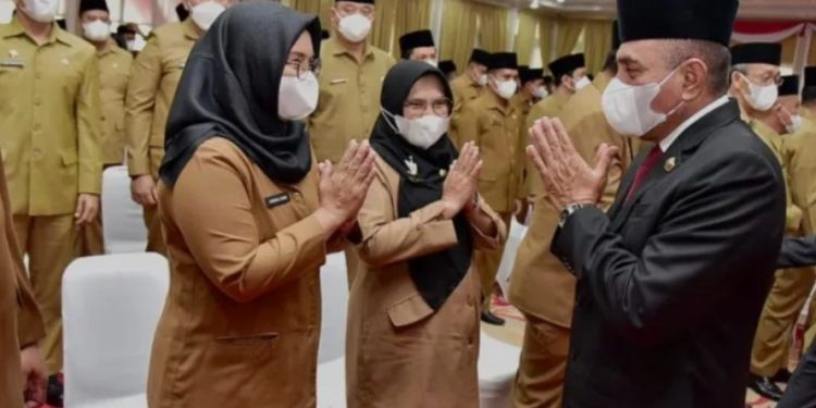 Gubernur Edy Rahmayadi Lantik 123 Pejabat Administrator dan Pengawas