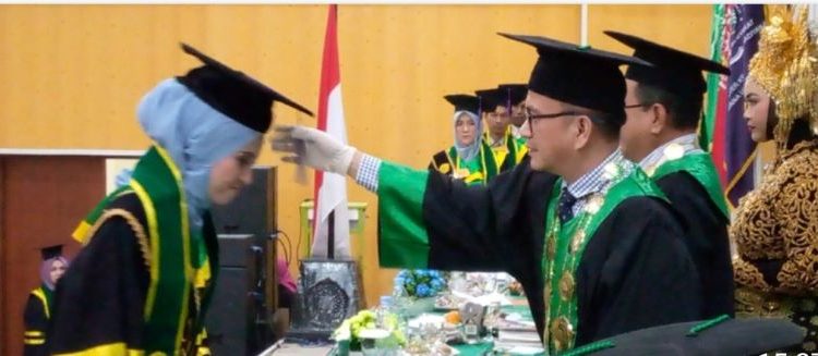 509 Mahasiswa Unmuha Aceh Ikuti Prosesi Wisuda ke-43
