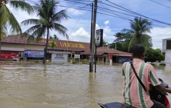 Banjir Besar Landa Aceh Utara, Ribuan Warga di 12 Kecamatan  Mengungsi