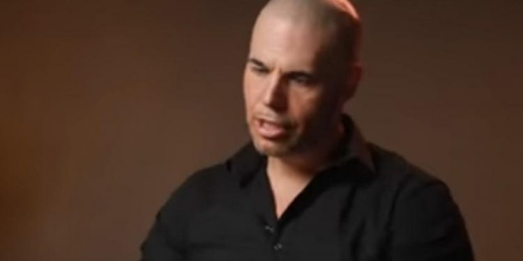 Kisah Mualaf Joram Van Klaveren, Hidayah Datang Saat Menulis Buku Anti Islam