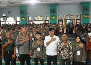 UM-Tapsel Lepas 668 Peserta KKN dari Masjid Agung Nur Ala Nur Panyabungan