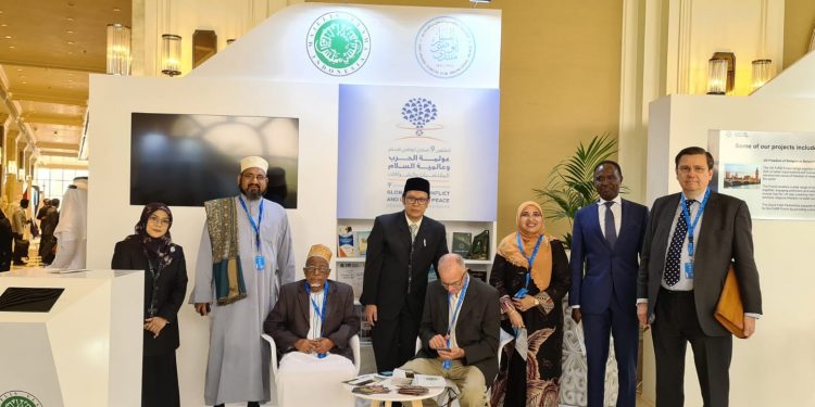Stand Expo MUI di Abu Dhabi Forum For Peace Diapresiasi Pengunjung Mancanegara
