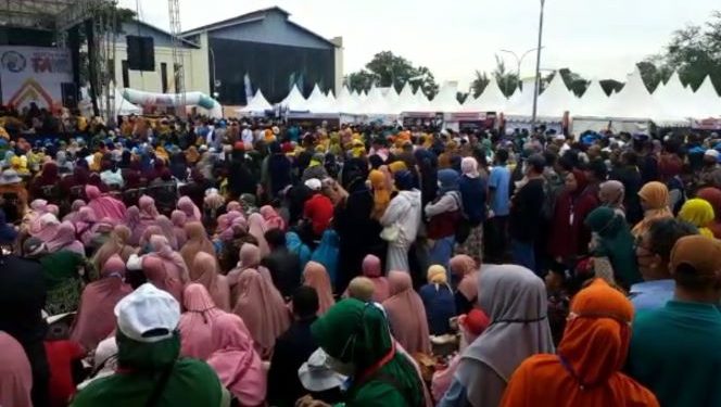 Serba-serbi Muktamar (10) Nobar Pembukaan Muktamar di Colomadu