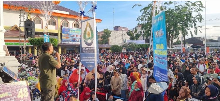 10 Ribu Peserta Gerak Jalan Doakan Sukses Muktamar 48 Muhammadiyah & Aisyiyah
