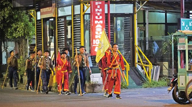 Sampai Surakarta, 48 Santri Asal Jogja Longmarch 65 Kilometer