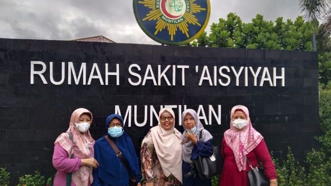 Serba-serbi Muktamar (25): Aisyiyah Pematang Siantar  Muhibbah ke Muntilan