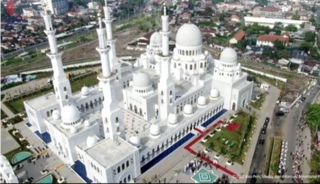 Masjid Raya Sheikh Zayed di Solo Diresmikan