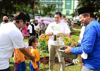 Kemenko PMK Ajak Generasi Penerus Punya Mindset Pandai Menanam Bukan Pandai Menebang