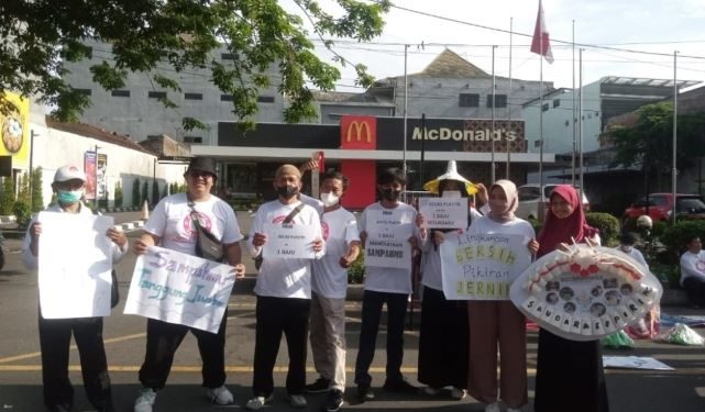 Eco Bhinneka Nasyiatul Aisyiyah Luncurkan “Saudara Sepiring” untuk Mengurangi Sampah