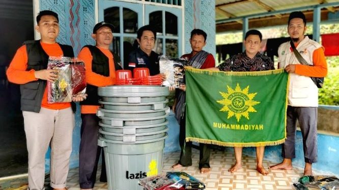 Lazismu bantu Masa Recovery korban banjir bandang Kec. Darul Hasanah