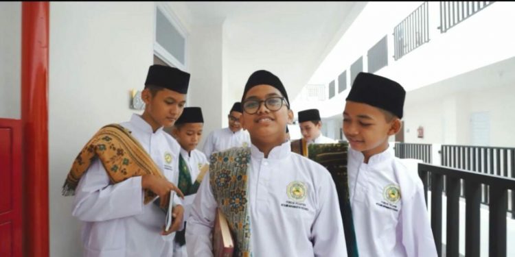Madrasah Muallimin Yogyakarta, Madrasah Unggulan Berkelas Internasional