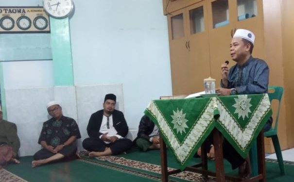 Rektor UM-Tapsel Isi Pengajian di PCM Padangsidimpuan Selatan: Menjaga Hati dalam Islam